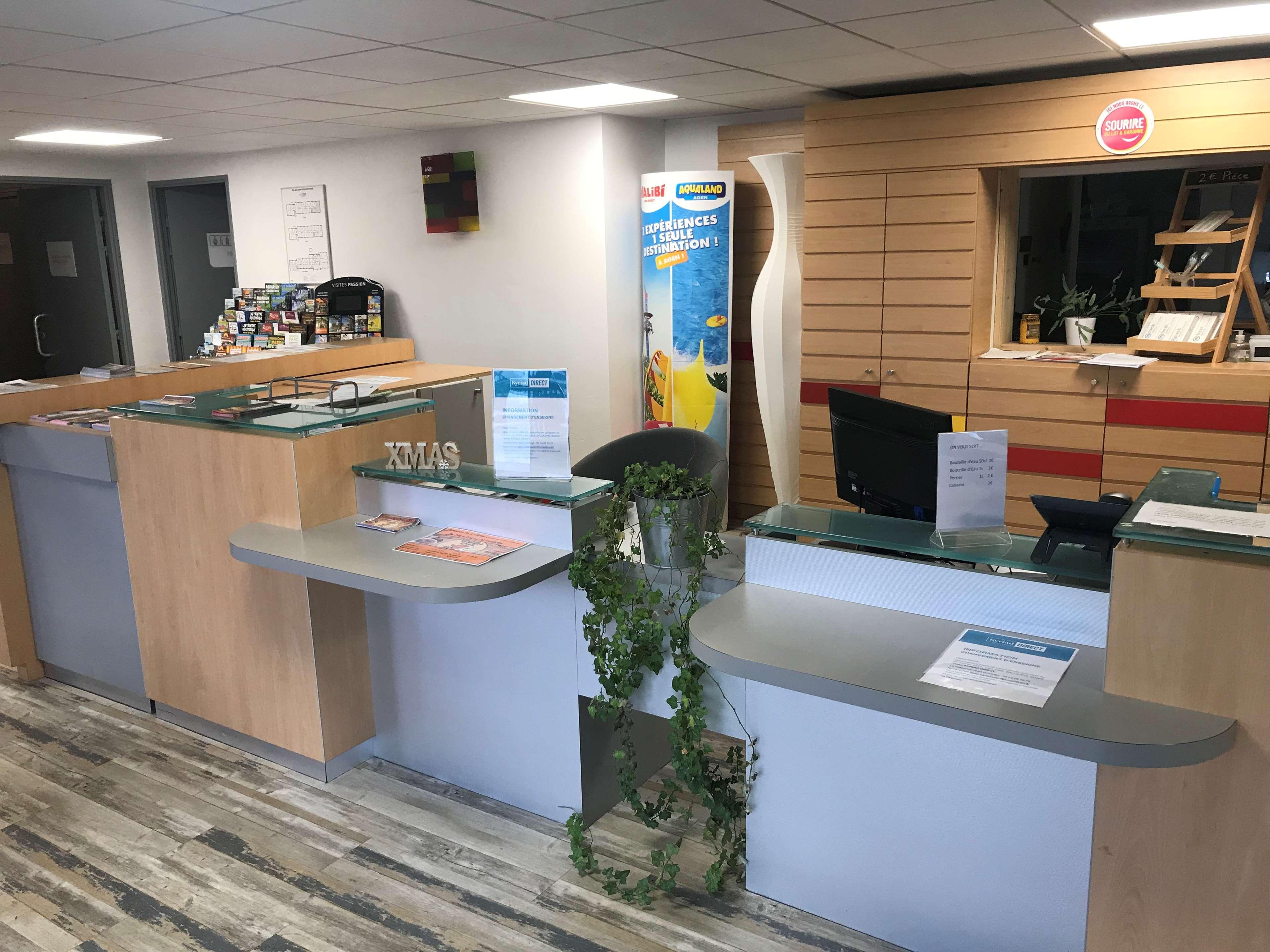 卡斯特尔库里埃尔 凯里亚德阿根直营饭店酒店 外观 照片