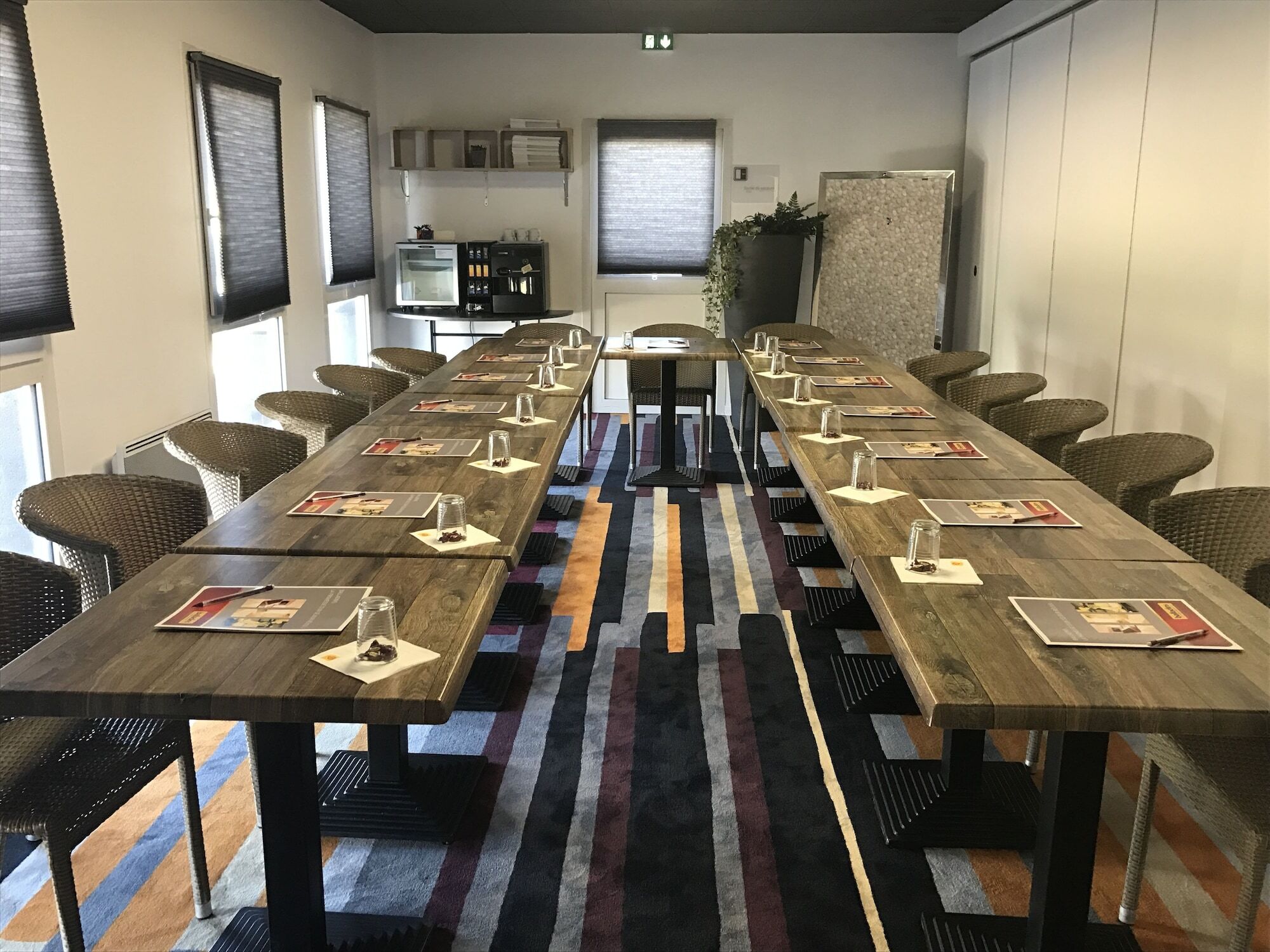 卡斯特尔库里埃尔 凯里亚德阿根直营饭店酒店 外观 照片